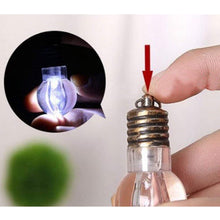Load image into Gallery viewer, Kiki&#39;s Delivery Service Jiji Lamp