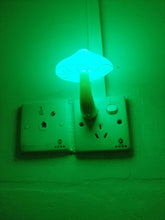Load image into Gallery viewer, 7-Color Changing Mushroom Light LED Night Light
